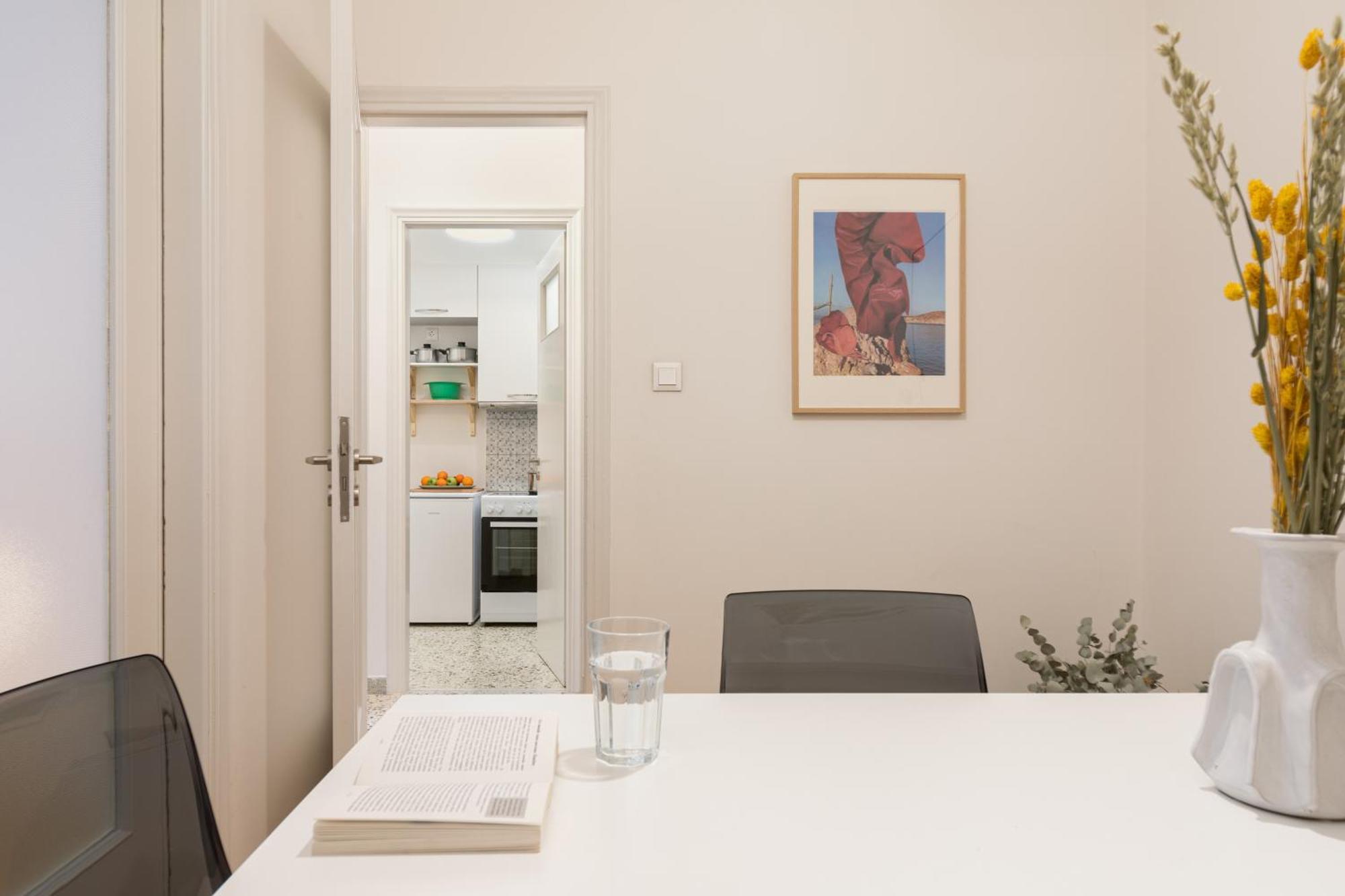 אתונה Peaceful Apartment In Neapoli, Exarcheia מראה חיצוני תמונה